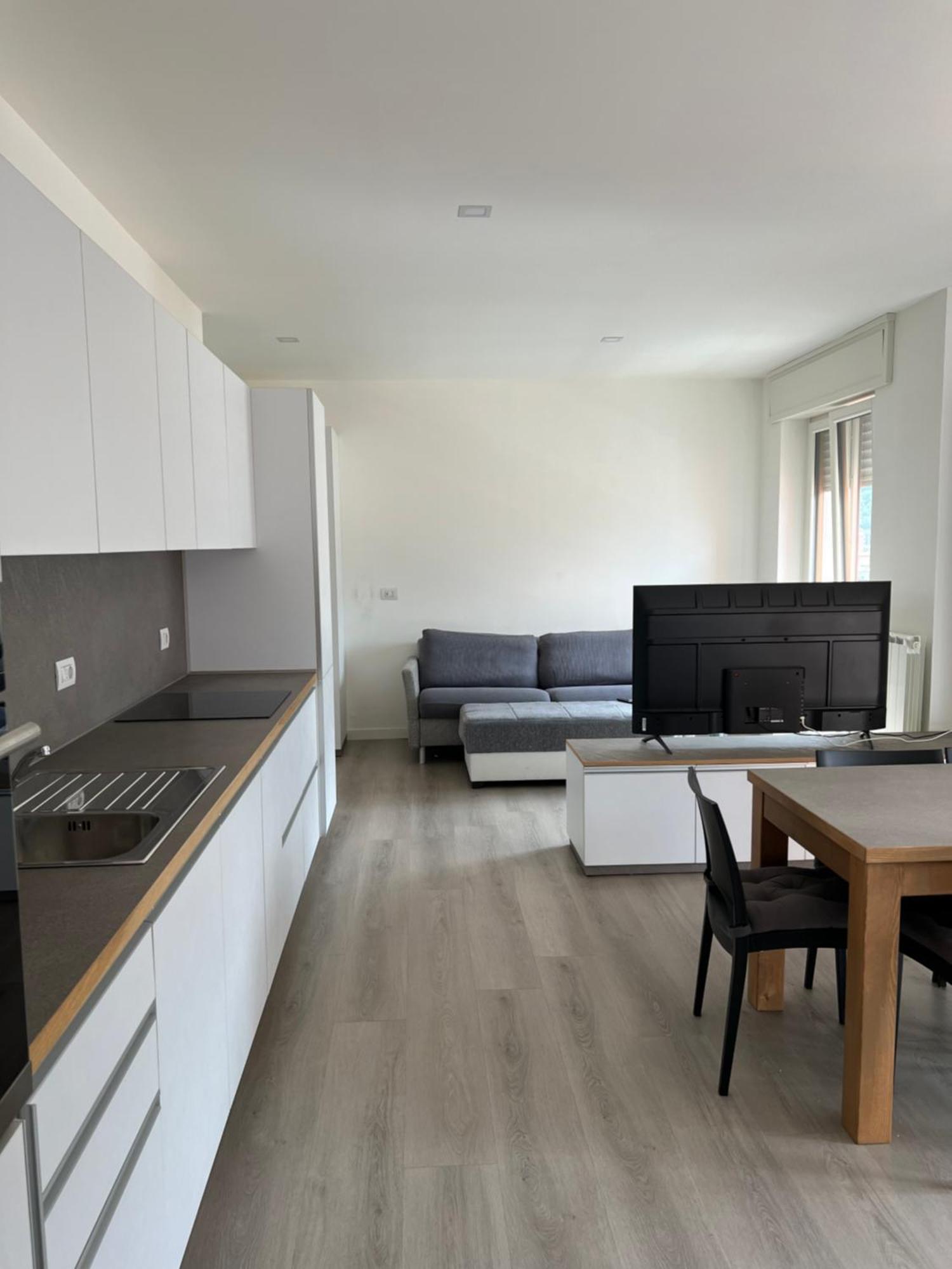 Dreamers Apartment Tirano Exterior photo